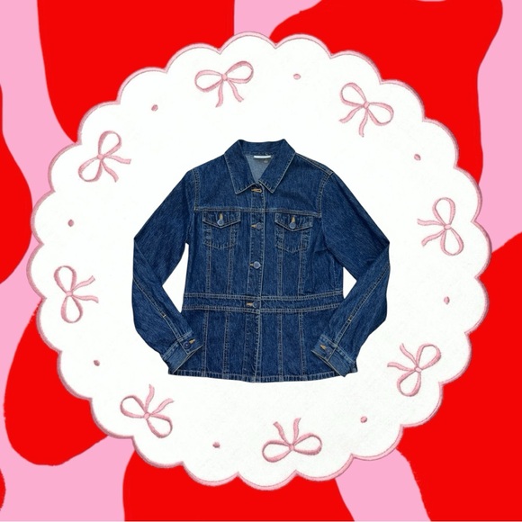 Valerie Stevens Jackets & Blazers - vtg valerie stevens denim jacket 🧸